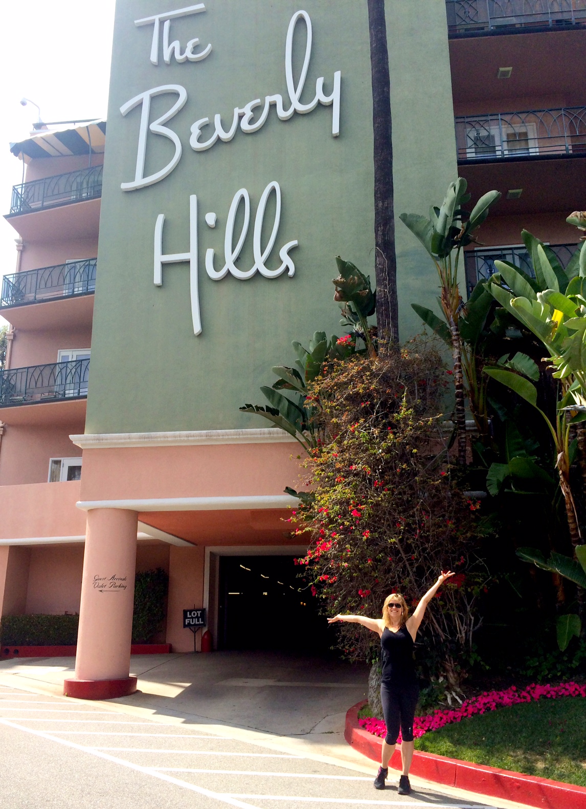 beverly hills tour agency